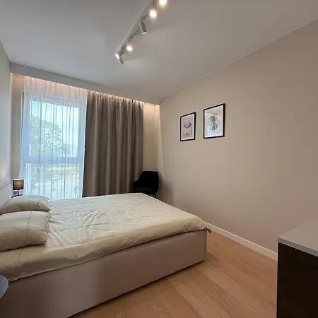 Klonova Park Apartment *