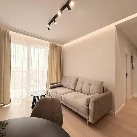 Klonova Park Apartment *