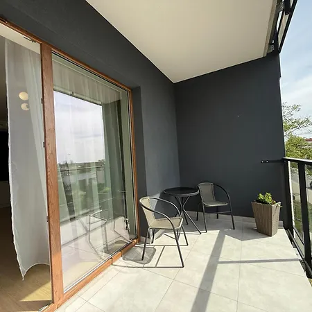 Klonova Park Apartment *