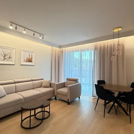 Klonova Park Apartment